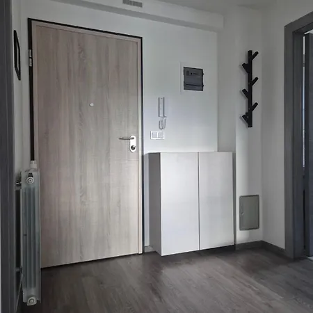 Mars E-4 Apartament