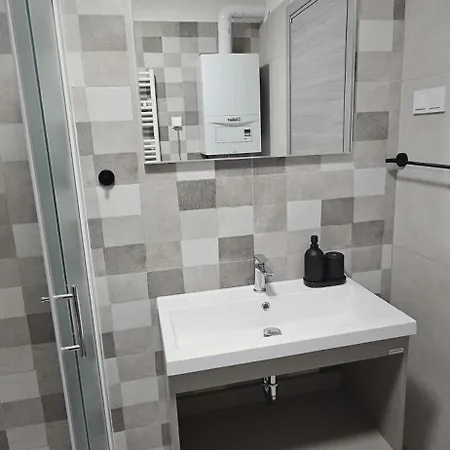 Mars E-4 Apartament